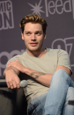 photo 25 in Dominic Sherwood gallery [id1069107] 2018-09-23 00:00:00