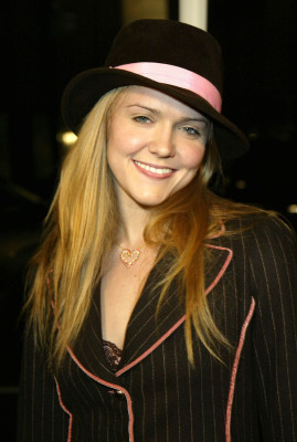 Dominique Swain pic #843398