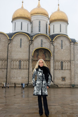 photo 19 in Donatella Versace gallery [id231926] 2010-02-01 00:00:00