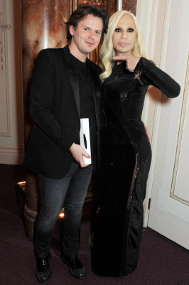 photo 20 in Donatella Versace gallery [id652098] 2013-12-13 00:00:00