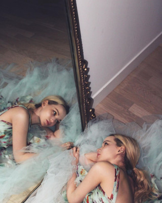 photo 14 in Dove Cameron gallery [id1219405] 2020-06-26 00:00:00