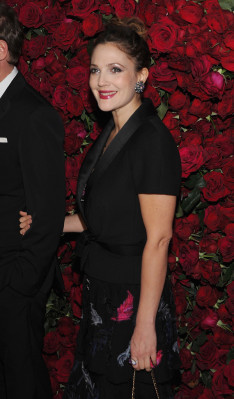 Drew Barrymore pic #421363