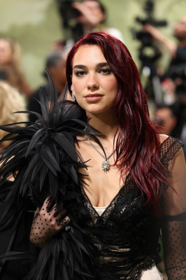 Dua Lipa pic #1352307