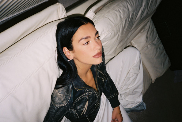 Dua Lipa pic #1349640