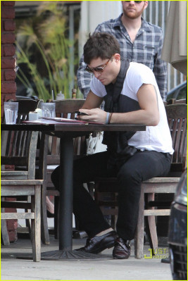 photo 29 in Ed Westwick gallery [id552046] 2012-11-13 00:00:00