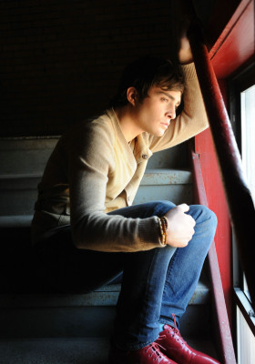 photo 22 in Ed Westwick gallery [id193313] 2009-11-03 00:00:00