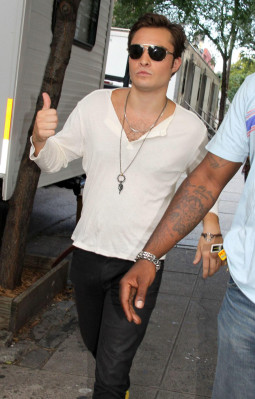 photo 3 in Ed Westwick gallery [id551921] 2012-11-13 00:00:00