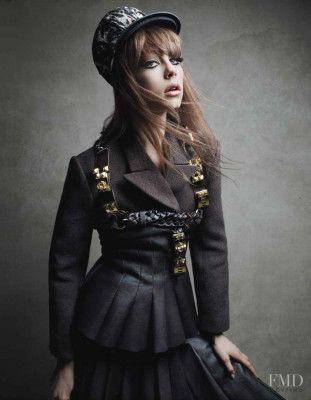photo 3 in Edie Campbell gallery [id924423] 2017-04-15 00:00:00