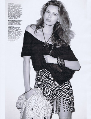 photo 13 in Edita Vilkeviciute gallery [id312283] 2010-12-06 00:00:00