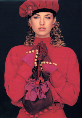 Elaine Irwin pic #223315