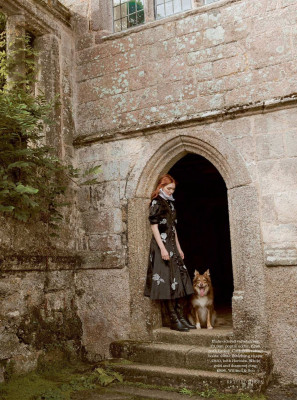 Eleanor Tomlinson pic #1084434