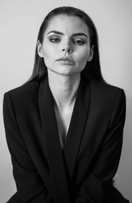 Eline Powell pic #1046283
