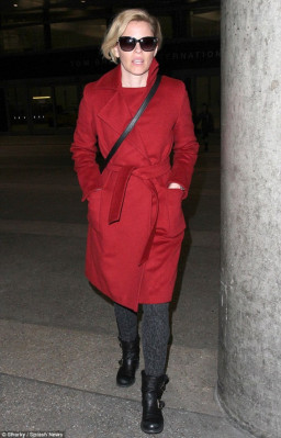 Elizabeth Banks pic #759646