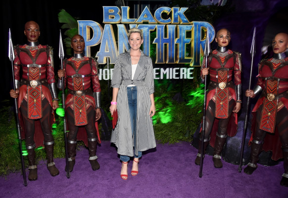 Elizabeth Banks pic #1004233