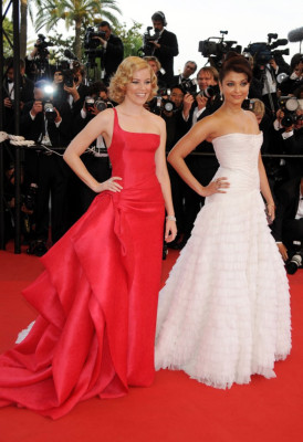 Elizabeth Banks pic #393310