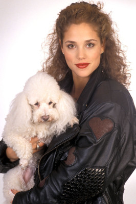 Elizabeth Berkley pic #239340