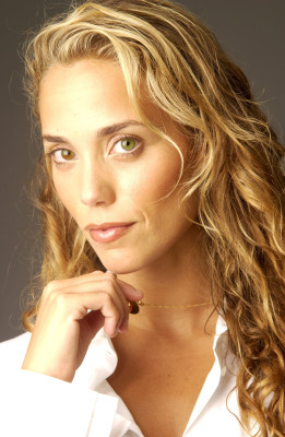 Elizabeth Berkley pic #1140293