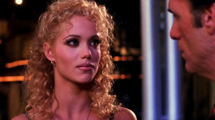 Elizabeth Berkley pic #296270