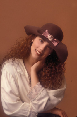 Elizabeth Berkley pic #509551