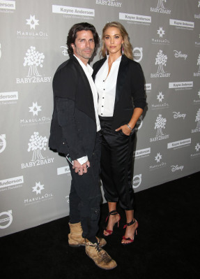 Elizabeth Berkley pic #812779