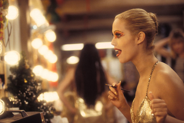 Elizabeth Berkley pic #1130486