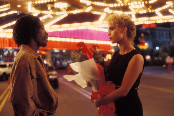 Elizabeth Berkley pic #1134059
