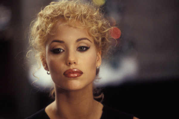 Elizabeth Berkley pic #1134065
