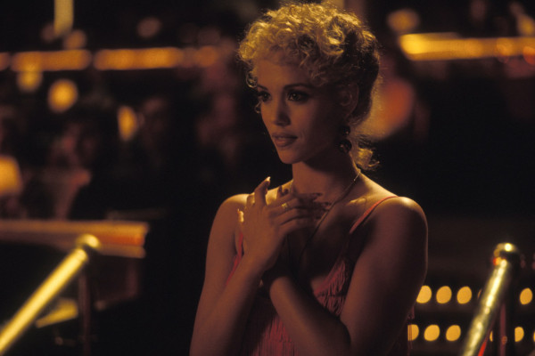 Elizabeth Berkley pic #1130178