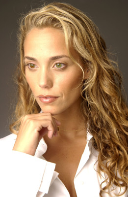 Elizabeth Berkley pic #1140290