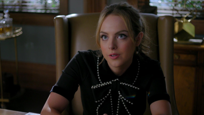 Elizabeth Gillies pic #1222235