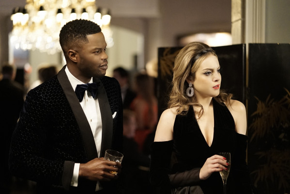 photo 12 in Elizabeth Gillies gallery [id1240929] 2020-11-24 00:00:00