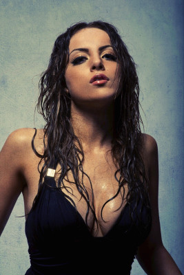 Elizabeth Gillies pic #1229939