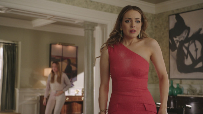 Elizabeth Gillies pic #1256514