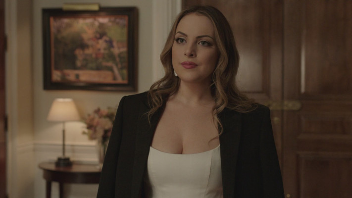 Elizabeth Gillies pic #1256515