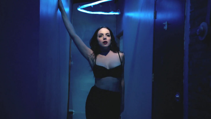 Elizabeth Gillies pic #857411