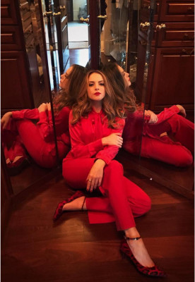Elizabeth Gillies pic #1261065