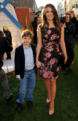 Elizabeth Hurley pic #337076