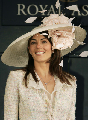 photo 28 in Elizabeth Hurley gallery [id17410] -0001-11-30 00:00:00