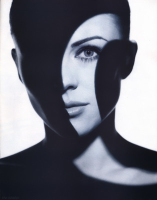 Elizabeth Hurley pic #3993