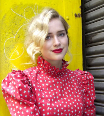 Elizabeth Lail pic #1075712