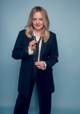 photo 7 in Elizabeth Moss gallery [id1203836] 2020-02-23 00:00:00