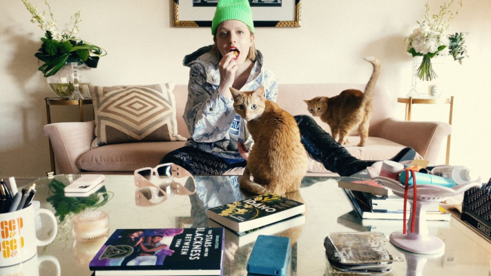 photo 3 in Elizabeth Moss gallery [id1218409] 2020-06-17 00:00:00