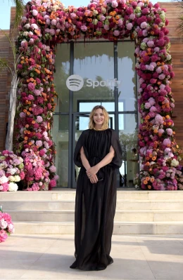 photo 13 in Elizabeth Olsen gallery [id1304912] 2022-07-11 00:00:00