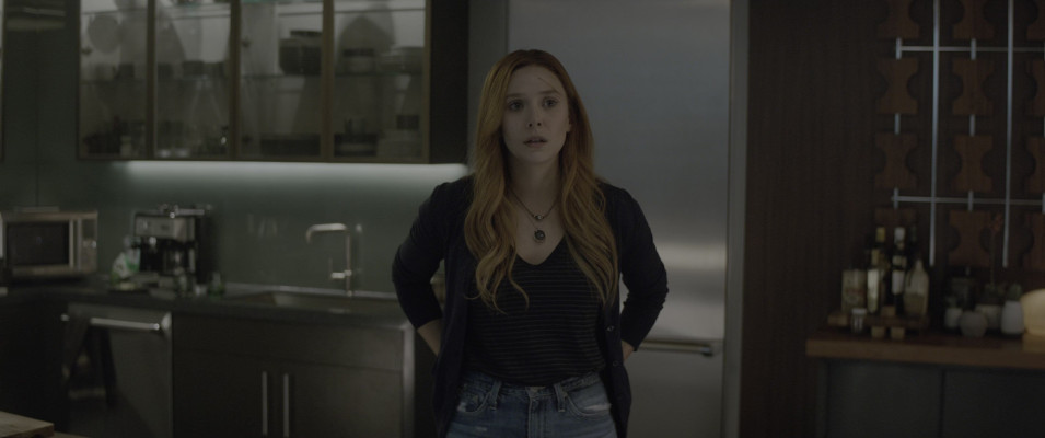 Elizabeth Olsen pic #1183757