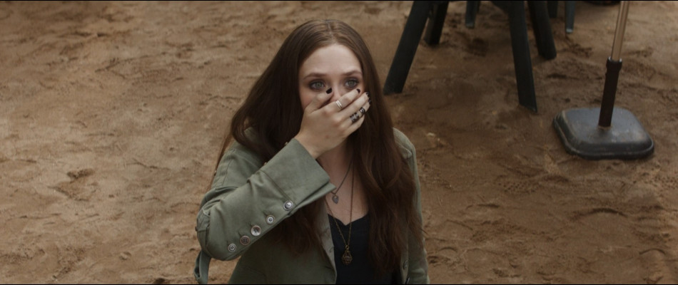Elizabeth Olsen pic #875500