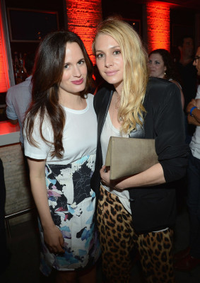 Elizabeth Reaser pic #510047