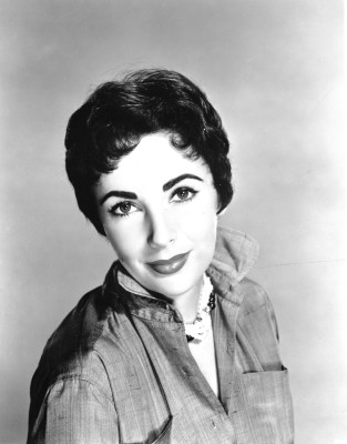 photo 11 in Elizabeth Taylor gallery [id423892] 2011-11-28 00:00:00