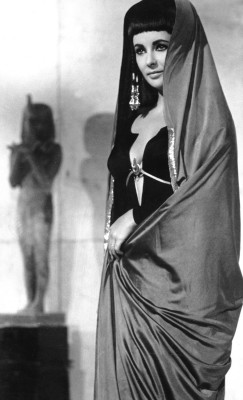 Elizabeth Taylor pic #408956