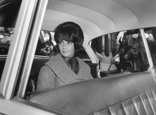 Elizabeth Taylor pic #264576