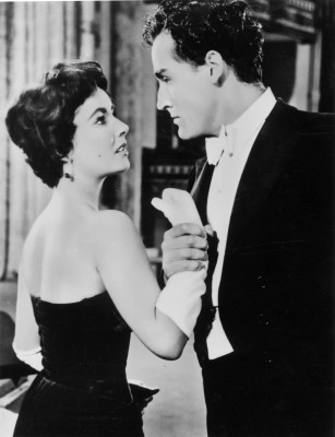 photo 21 in Elizabeth Taylor gallery [id423882] 2011-11-28 00:00:00